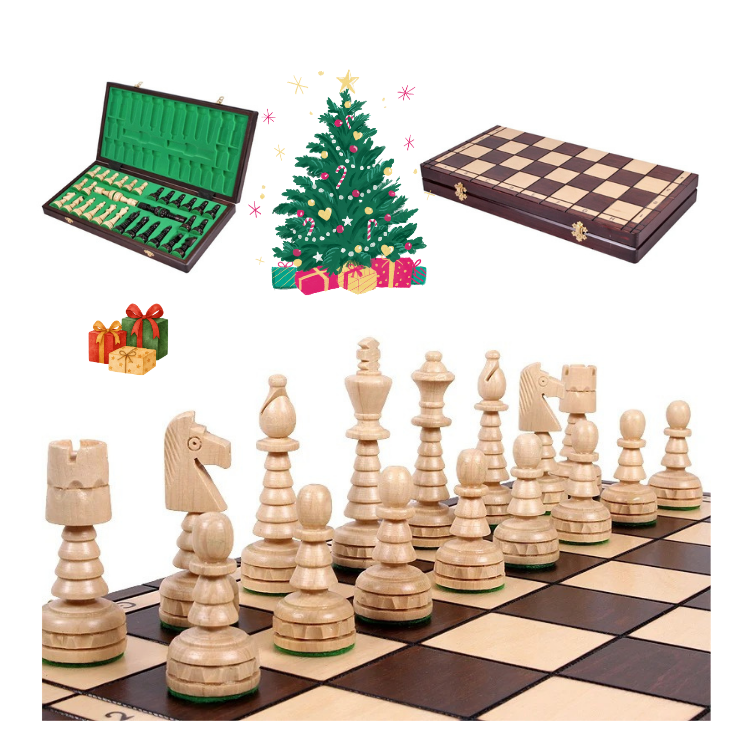 Weihnachtlich dekoriertes Schachspiel mit geöffneter und geschlossener Kassette, Gesamtansicht