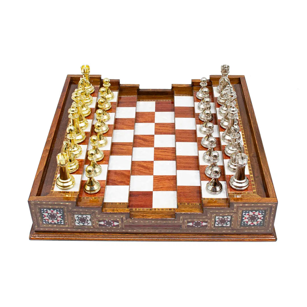 Premium Arena-Schachspiel mit personalisierbarer Gravur als Geschenk – Schachatelier