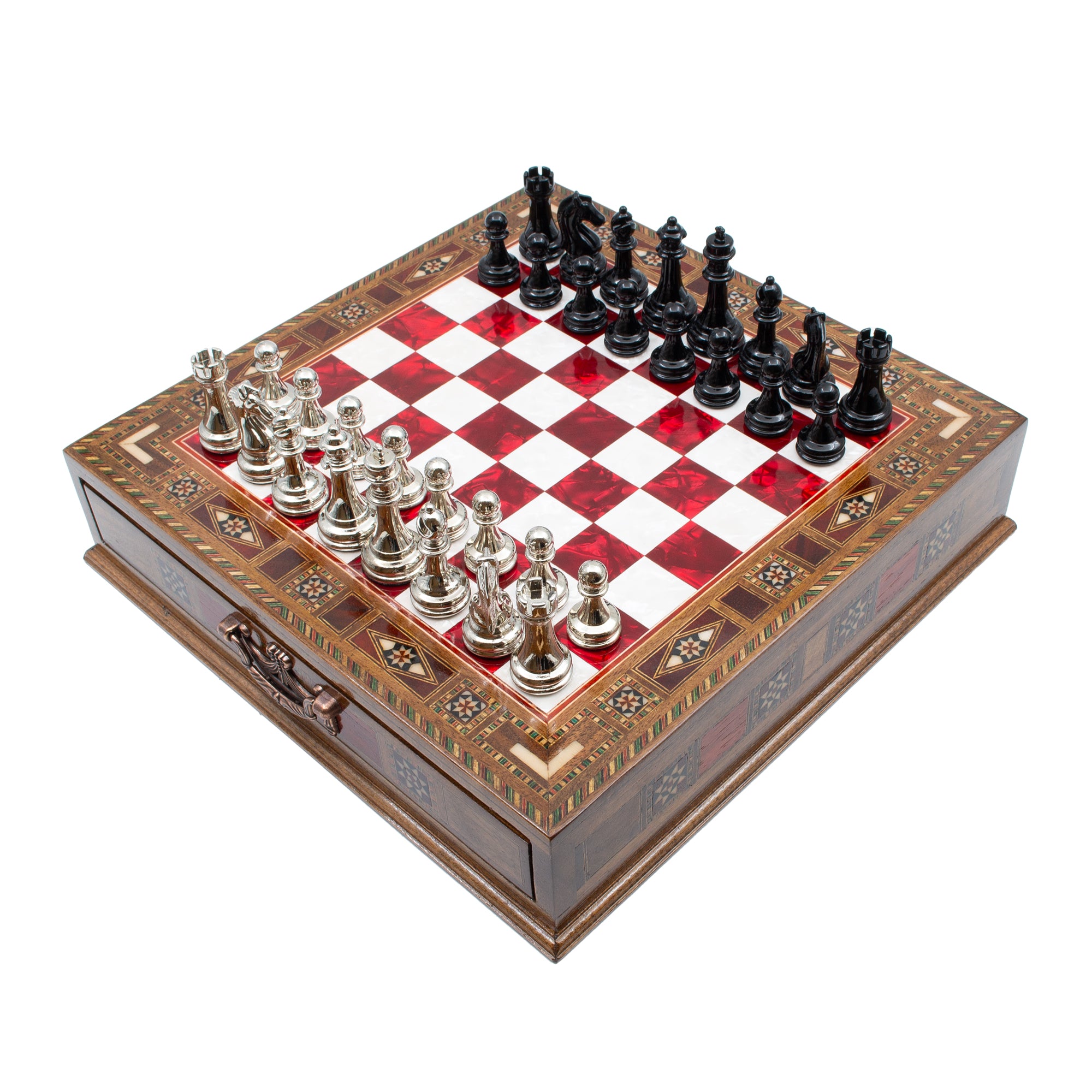 Schachspiel aus Holz mit schwarzem Brett und silbernen Figuren – Schachatelier