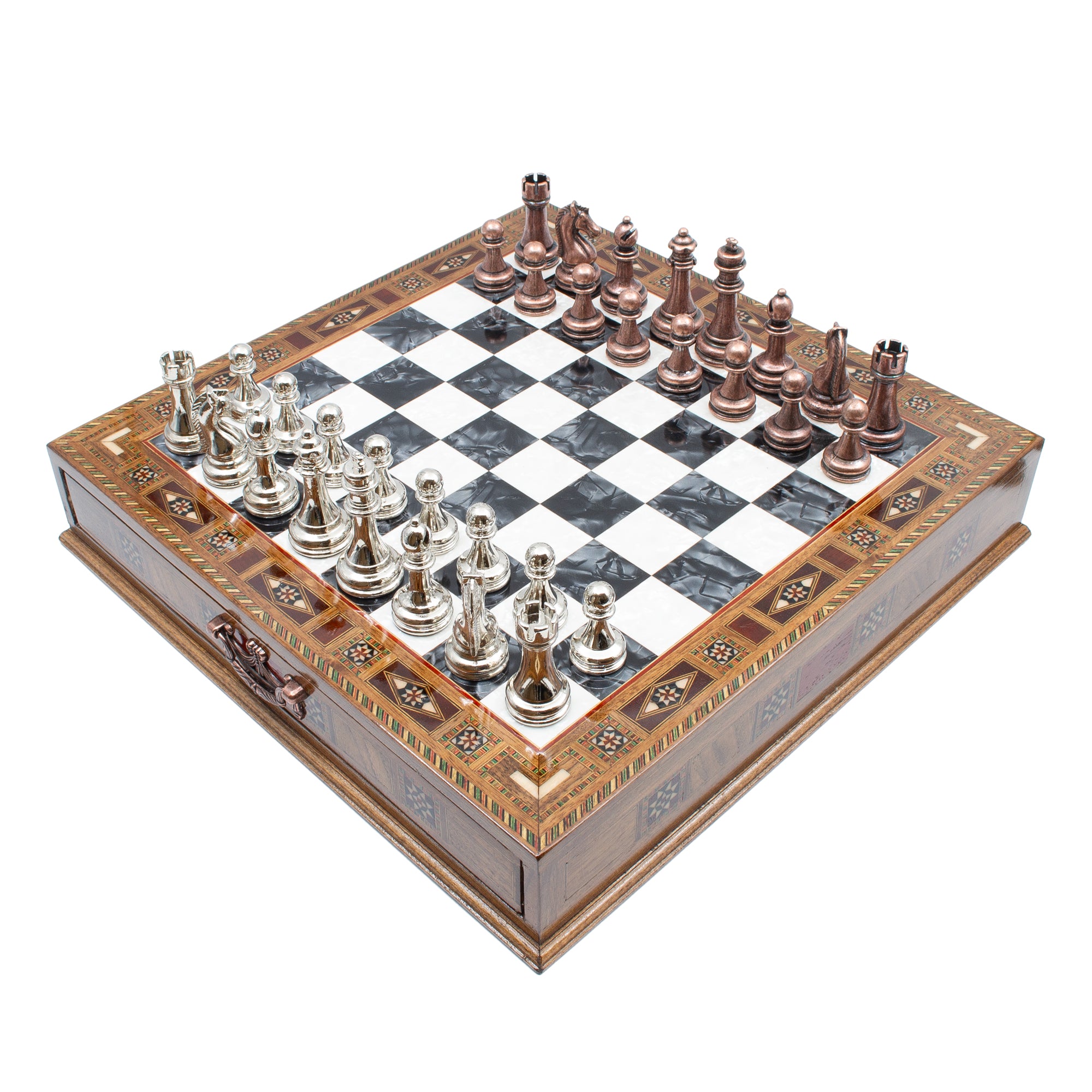 Schachspiel aus Holz mit Metallfiguren in Kupfer und Silber – Schachatelier